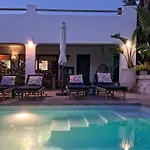 One Thousand Waves Bed and breakfast Moraira