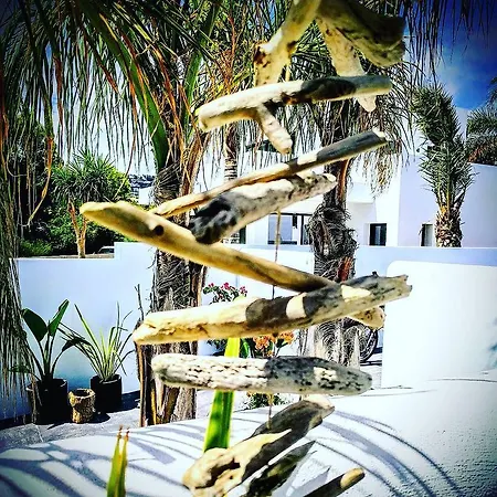 One Thousand Waves モライラ