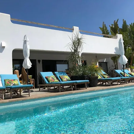 Bed & Breakfast One Thousand Waves Moraira