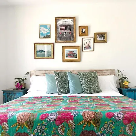 One Thousand Waves 3*