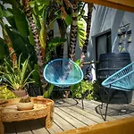 One Thousand Waves Bed & Breakfast