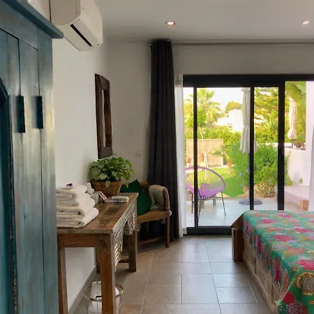Couette-café One Thousand Waves Moraira